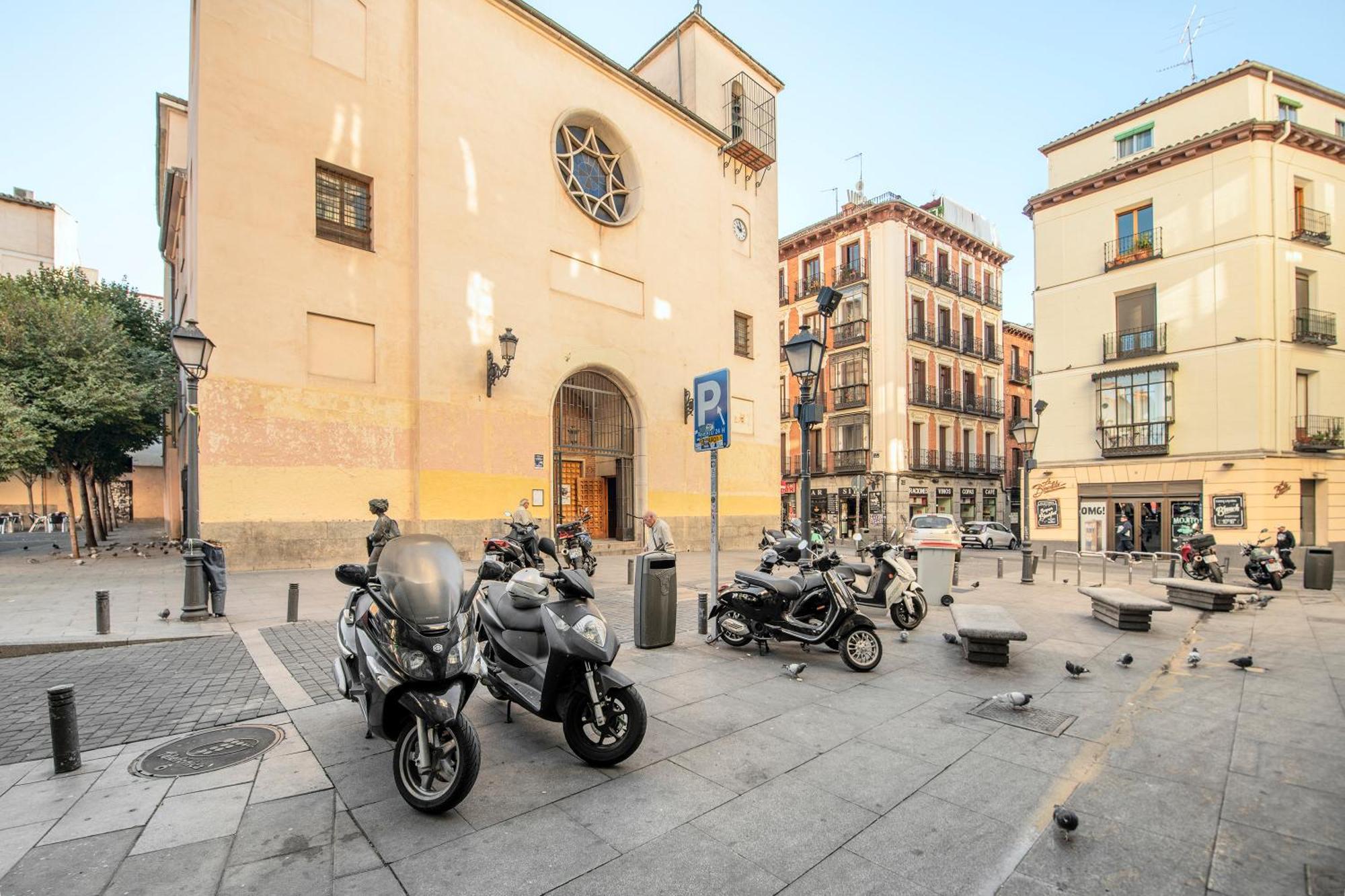 Coqueto Atico Apartment Madrid Exterior foto